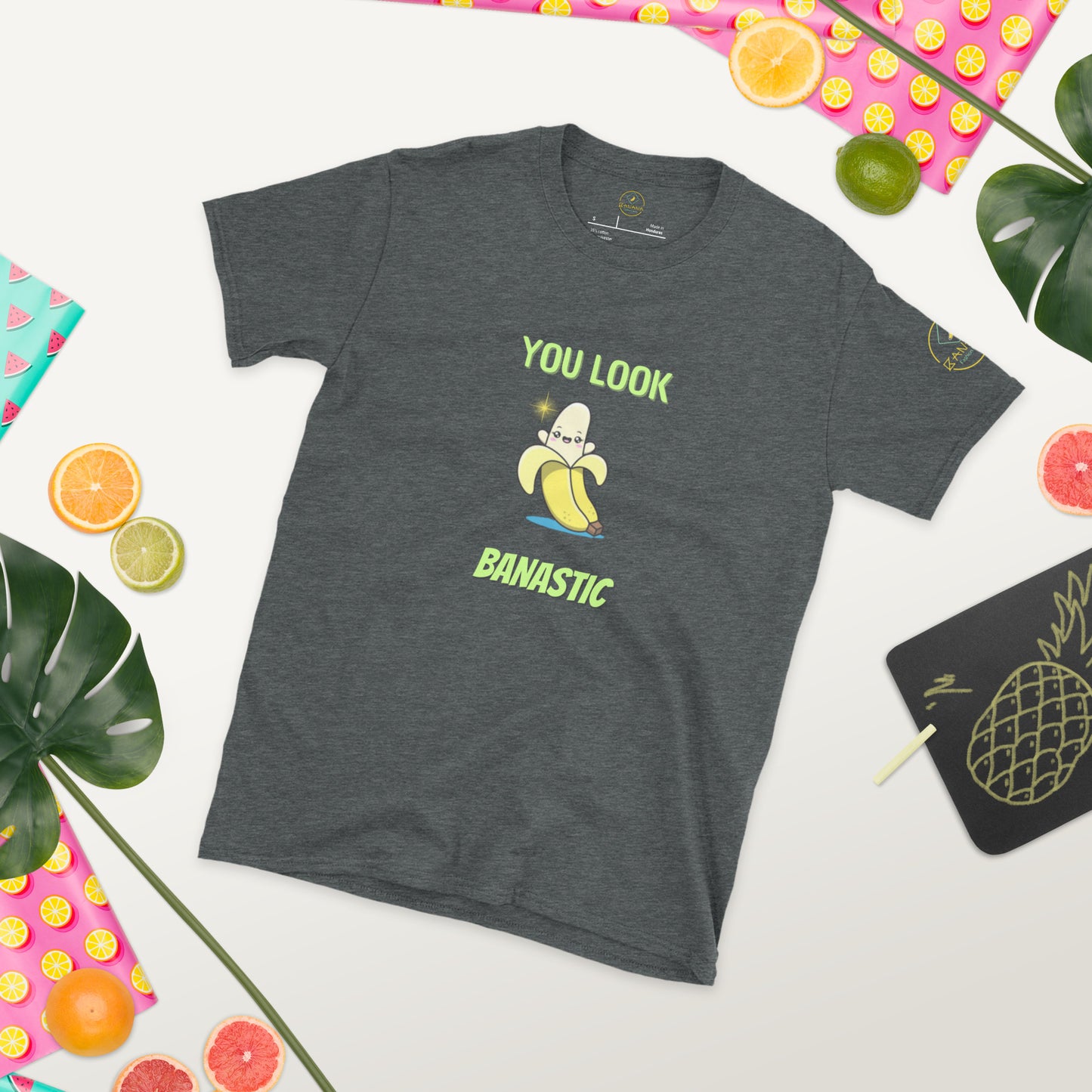 Sinta-se fantástico com a t-shirt "You Look Banastic"